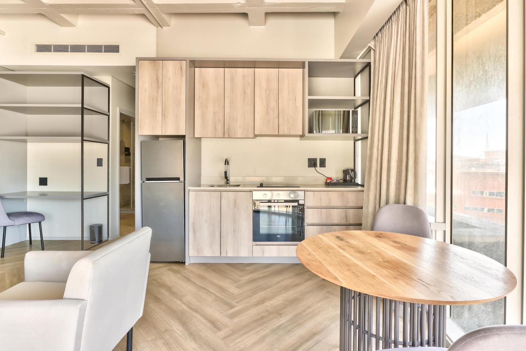 Wink Aparthotel One Thibault Cape Town Exterior photo